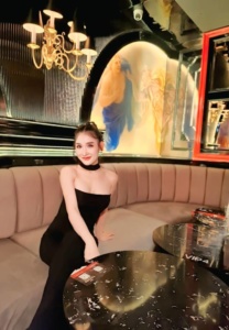 Jernny Pasicha-003-Delightful