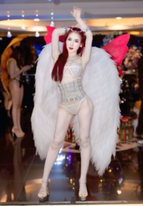 Jernny Pasicha-019-Graceful